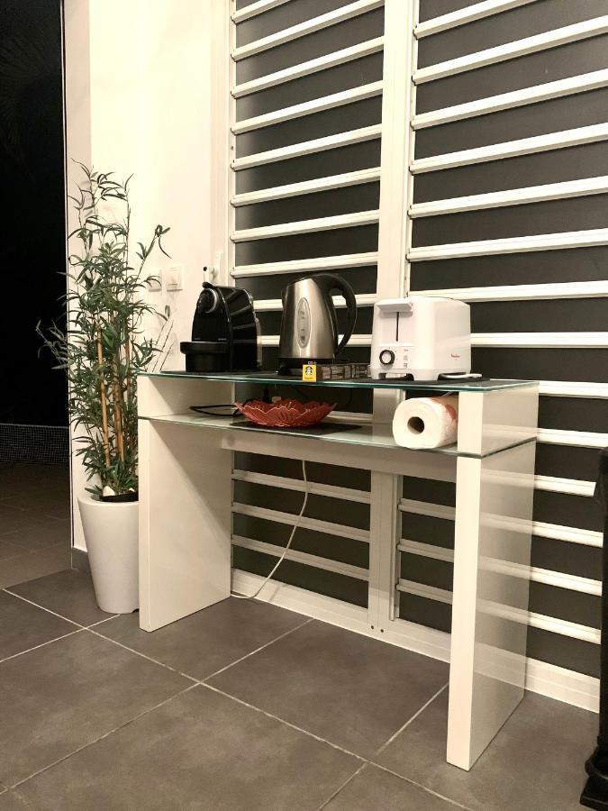Villa White Piscine A Debordement 圣弗朗索瓦 外观 照片