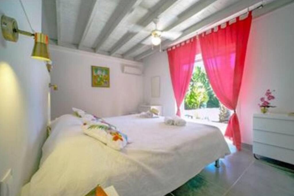 Villa White Piscine A Debordement 圣弗朗索瓦 外观 照片